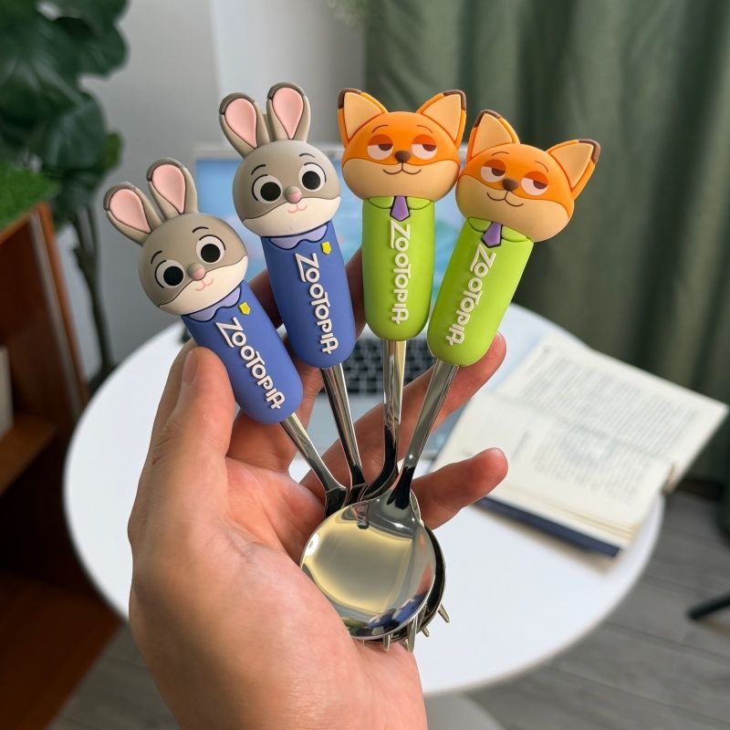طقم ملعقة وشوكة كرتونية من Zoo - مراجعة Kitchen Appliances Combo وسعره